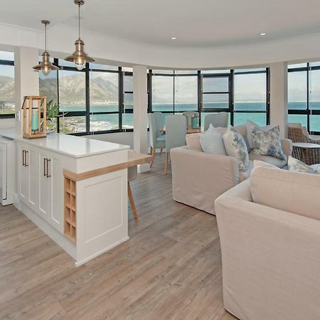 The Sun, Whales & Waves - Seafront Apartment ヘルマナス エクステリア 写真