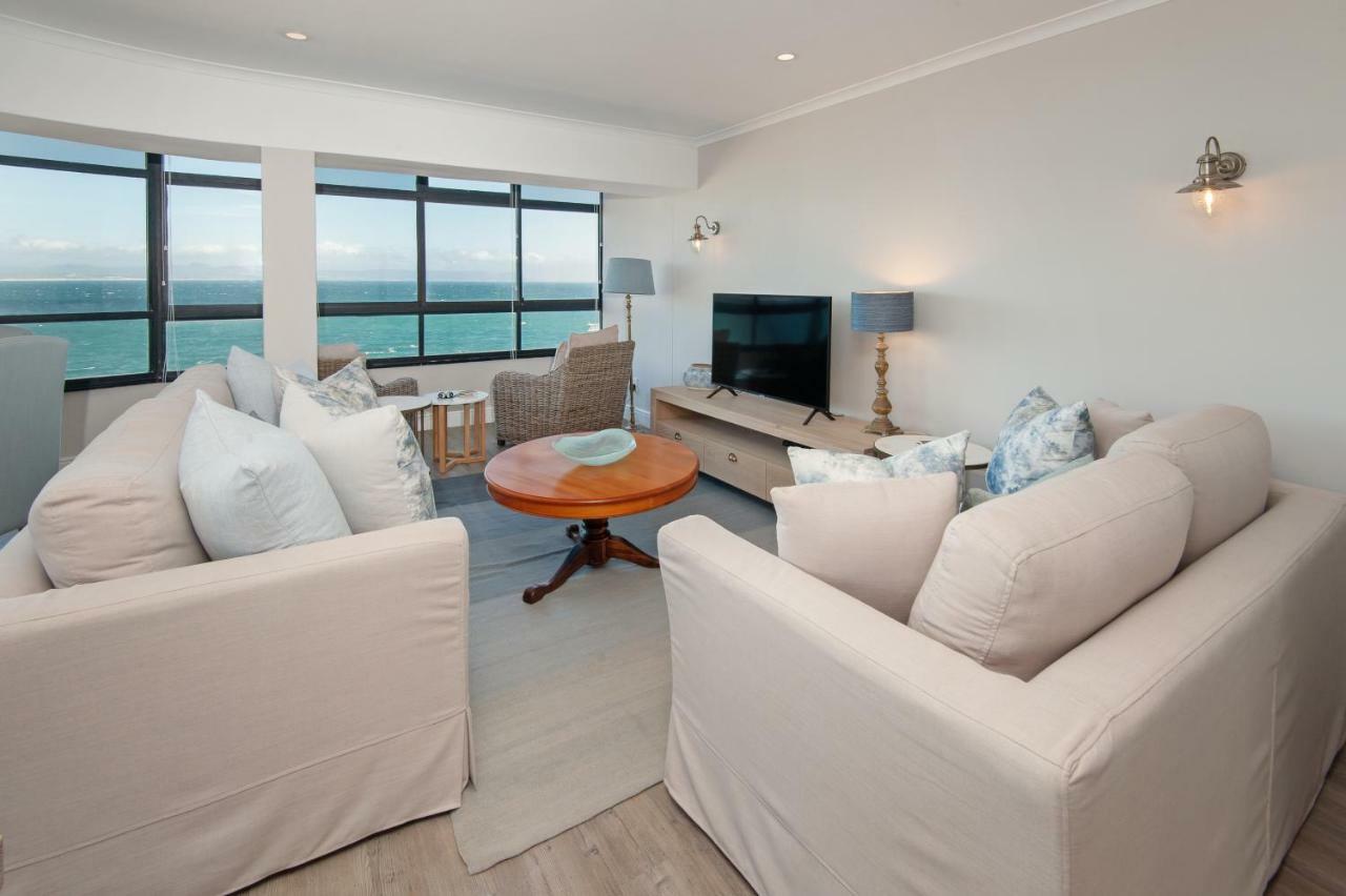 The Sun, Whales & Waves - Seafront Apartment ヘルマナス エクステリア 写真